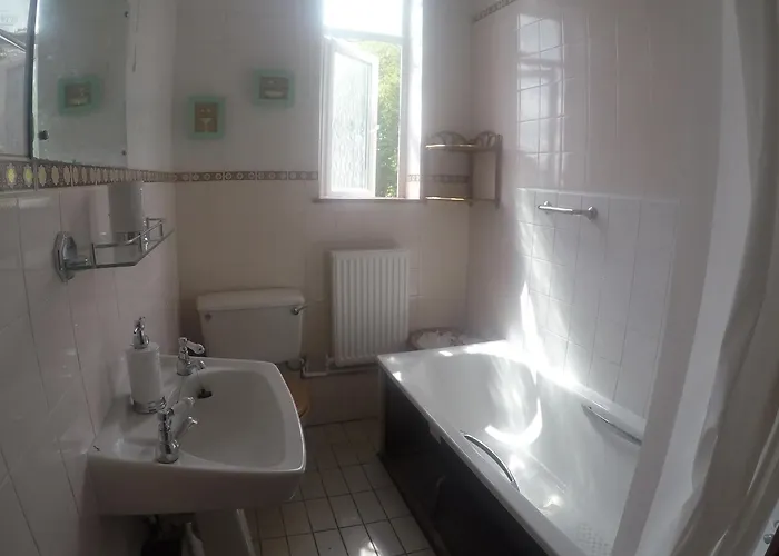 Pansiyon Carlton Mansions - The Red